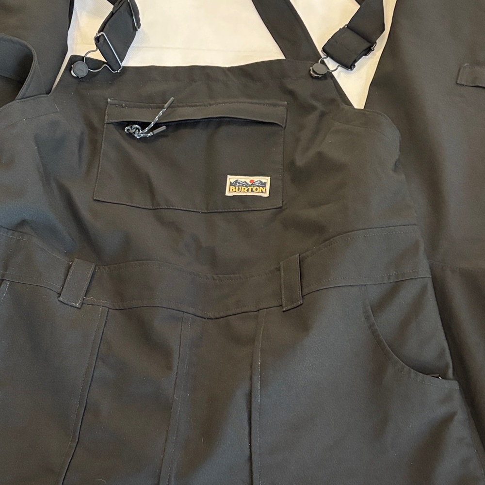 Burton Black Bib Overalls with Front Pocket